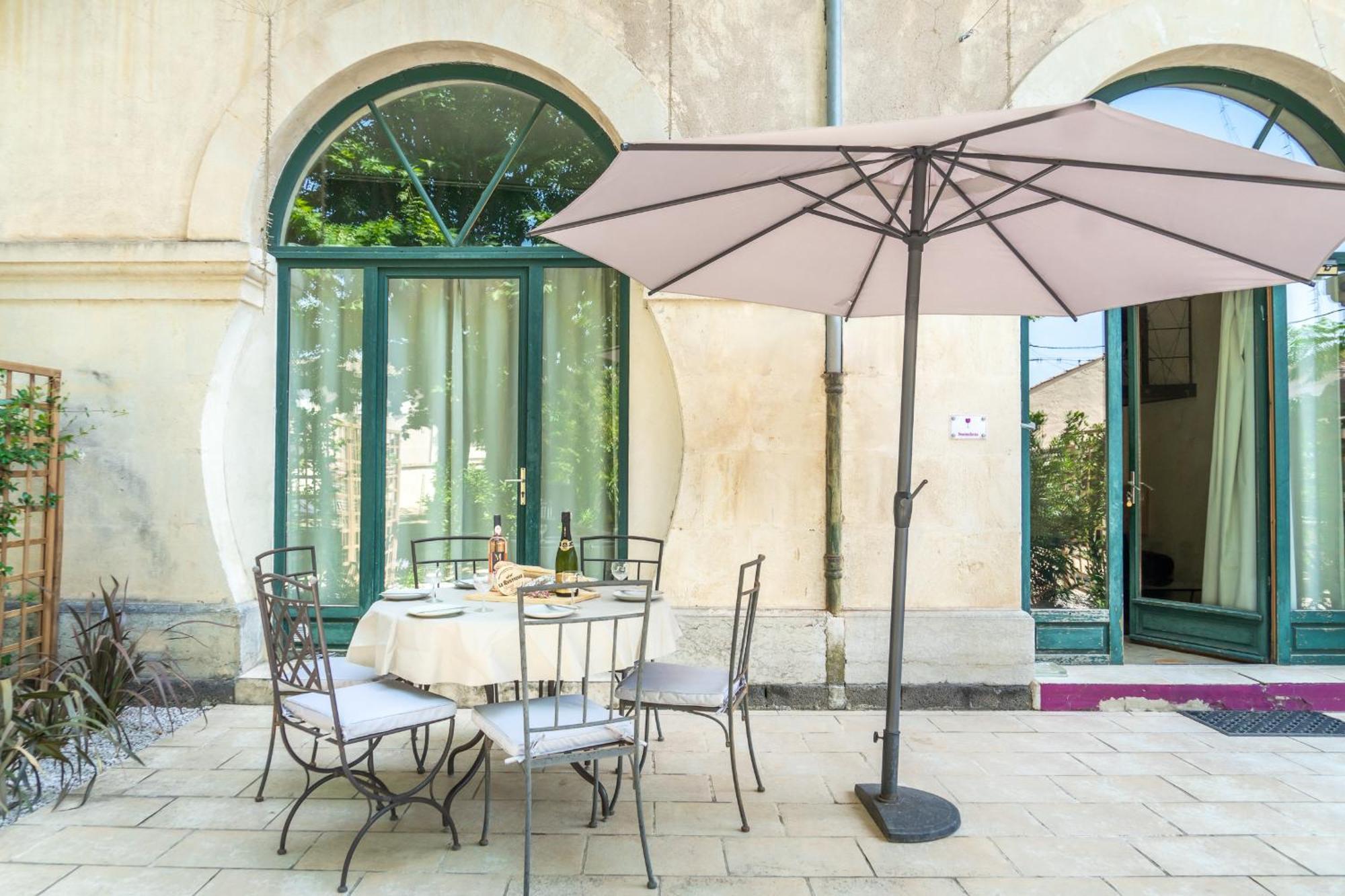 Ultimate Relaxation For Family Or Group At Renowned Couvent Des Ursulines, A Tranquil Escape In Historic Pezenas Villa Room photo