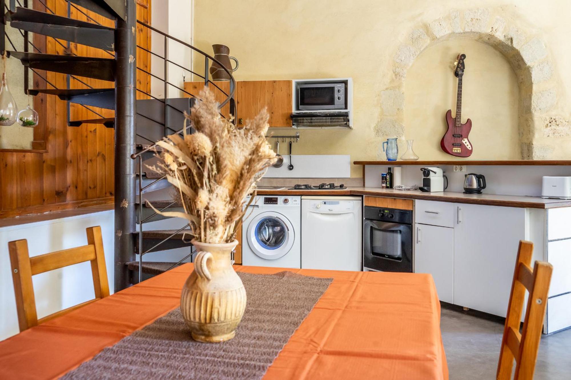 Ultimate Relaxation For Family Or Group At Renowned Couvent Des Ursulines, A Tranquil Escape In Historic Pezenas Villa Room photo